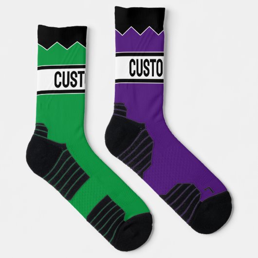 自分の文字とパーソナライズされたカラーを作成カスタムする ソックス (右)