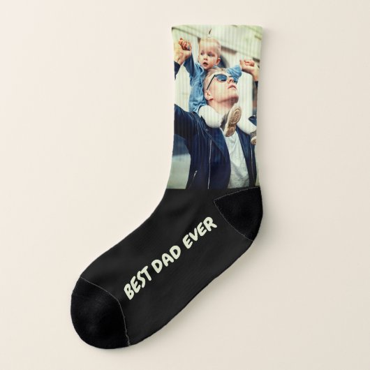 自分の文字とパーソナライズされた写真を追加する ソックス (左外側)