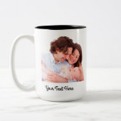 自分の文字と写真をパーソナライズされた作成する ツートーンマグカップ (左)