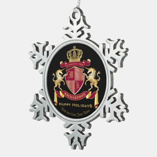 自分の腕の上着を赤い一角獣金ゴールドの紋章にする スノーフレークピューターオーナメント (右)