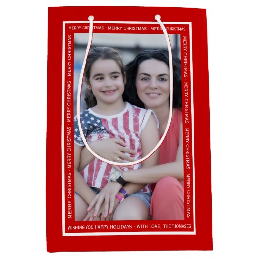 自分の赤いクリスマスの休日の写真を作成 ミディアムペーパーバッグ (正面)