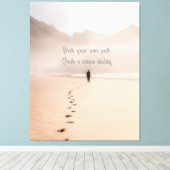 自分の道を歩いて運命を築ユニークく キャンバスプリント (インサイチュ (ウッドフロア))