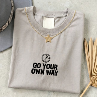 自分の道を行け ユニセックス グラフィックTシャツ Tシャツ
