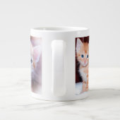 自分の3つの家族のペットの写真を作成 ジャンボコーヒーマグカップ (裏面)