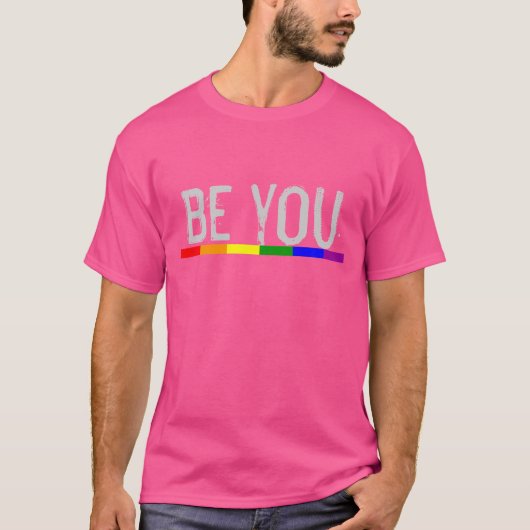 自分らしく生きるレインボーフラッグ Tシャツ (正面)