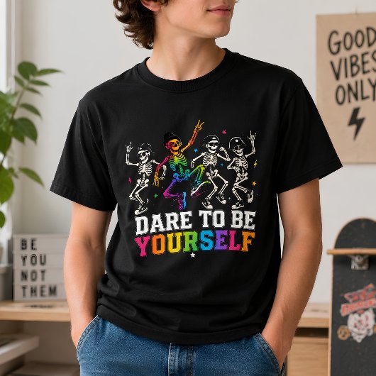 自分らしく生きる レインボースケルトン Tシャツ