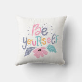 自分らしく |パステルの花 クッション (裏面)