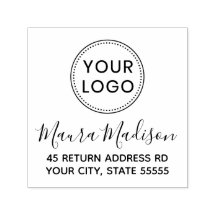 自分フェミニンのロゴのアドレカスタムスまたは文字を追加する