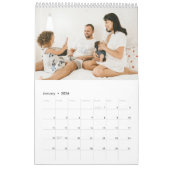 自分モダンの家族のカスタム写真を作成する黒 カレンダー (1月 2026)