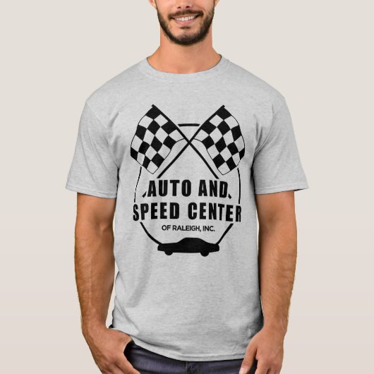 自動車および速度の中心のTシャツ Tシャツ (正面)