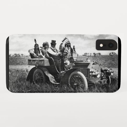 自動車を運転するアパッチとジェロニモ Case-Mate iPhoneケース (裏面(横))