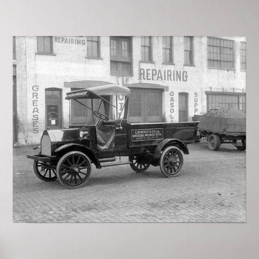 自動車用品配達トラック、1915年。ヴィンテージ写真 ポスター (正面)