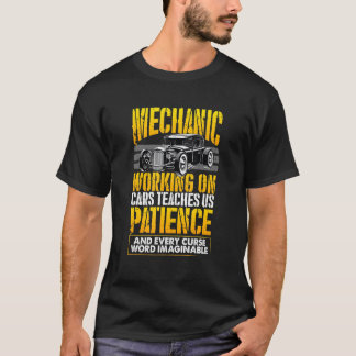 自動車Usで働くディーゼル固定教え整備士 Tシャツ