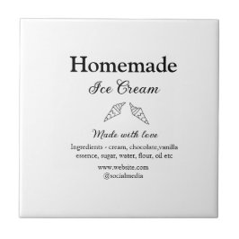 自家製アイスクリームに愛で作った食材を加える タイル