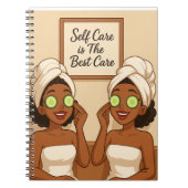 自己愛を楽しむ黒人女性気に ノートブック (正面)