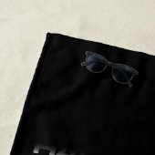 自殺隊 |ハーレークインレッドファーンポートレート ビーチタオル (インサイチュ)