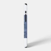自然なリネン生地の質感 iPhoneケース (左側面)