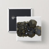 自然な型枠のガーネット 缶バッジ (正面&裏面)