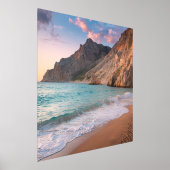 自然のウィスパーズ – 風光明媚なビーチ&マウンテンランズ 箔ポスター (レイダウン)