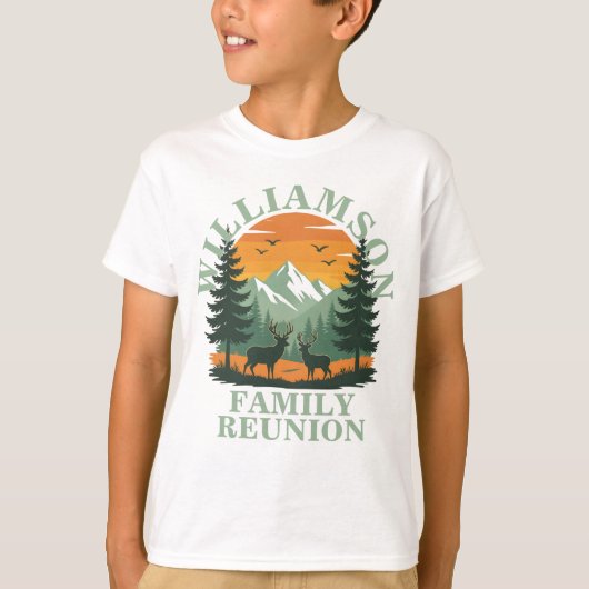 自然の中で家族の絆を感じるオリジナルキッズTシャツ Tシャツ (正面)
