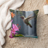 「自然の囁き声：ハミングバード、滝 クッション (ブランケット)