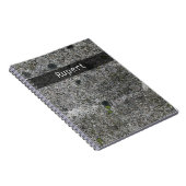 自然の地質学の灰色の花こう岩のコケは文字を詳しく述べます ノートブック (右側)