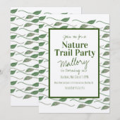自然の小道の木の葉の誕生日 rustic 招待状 (正面/裏面)