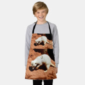 自然の捕獲者:白いメルカト虫を掘る エプロン (着用した状態)