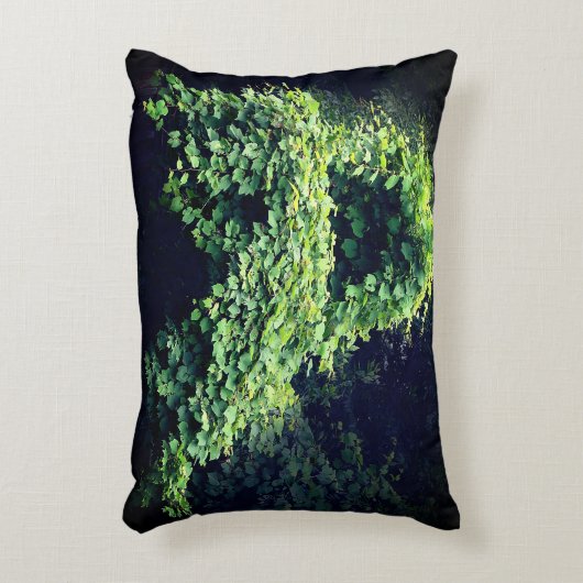 自然の玉座の野生の葉のつる植物 アクセントクッション (正面(垂直))