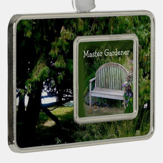 自然の緑の中で庭師を育てる シルバープレートフレームオーナメント (右)