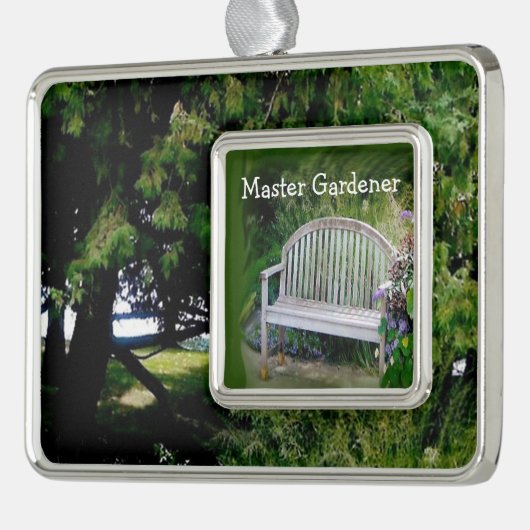 自然の緑の中で庭師を育てる シルバープレートフレームオーナメント (左)