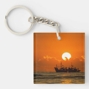 自然の風景 夕焼けの湖と船-68465 キーホルダー