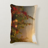 自然を見渡す緑の木の撮影 アクセントクッション (裏面(縦))