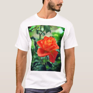 自然ピンクのバラ Tシャツ