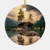 自然旅行 – 水山風景 セラミックオーナメント (正面)