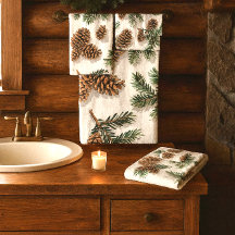 自然豊かな常緑樹の森