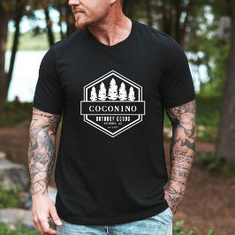 自然豊かな森のマウンテンアウトドア Tシャツ