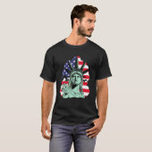 自由おもしろい像喫煙愛国心アメリカ人 Tシャツ (正面フル)