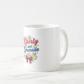 自由とレモネード 愛国的なレモンベクターTシャツ_ コーヒーマグカップ (正面右)