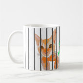 自由なキャンディの刑務所の子ネコ猫のマグ コーヒーマグカップ (左)