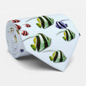 自由なタイを泳いでいるカラフルな熱帯魚 ネクタイ (ロール)