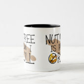自由なナットは私がピーナツ木のナットの自由な記号をいかに転がるかです ツートーンマグカップ (中央)
