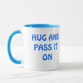 自由な抱擁トレーナー、抱擁はそれを渡し、 マグカップ (左)
