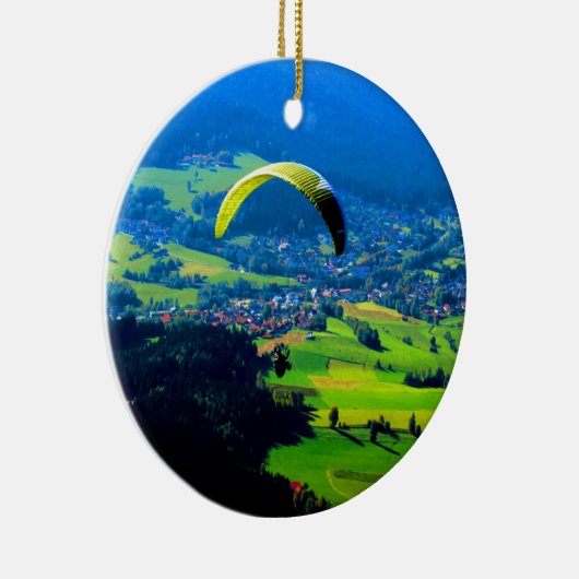 自由な飛行スポーツの山の風 セラミックオーナメント (右)