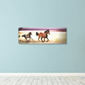 自由に野生である キャンバスプリント (インサイチュ (ウッドフロア))