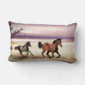 自由に野生のランニング馬になる ランバークッション (裏面)