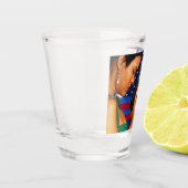 自由のために背が高く安定して立つ！ ショットグラス (左)