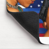 自由のために背が高く安定して立つ！ マウスパッド (コーナー)