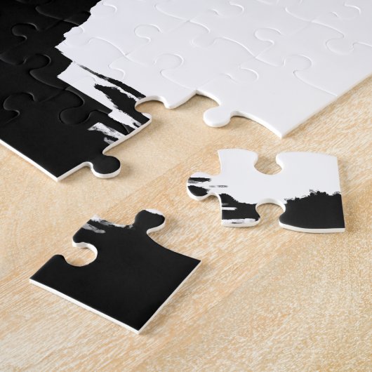 自由のシルエットの白黒の像 ジグソーパズル (側面)