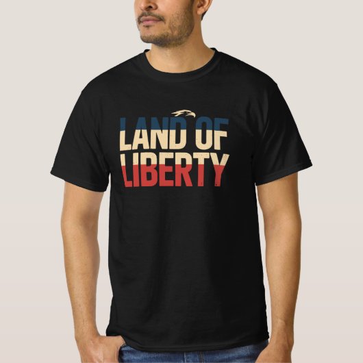 自由の土地アメリカ愛国Tシャツ Tシャツ (正面)